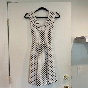 Anthropologie 9-hi5 stcl polka cross dress